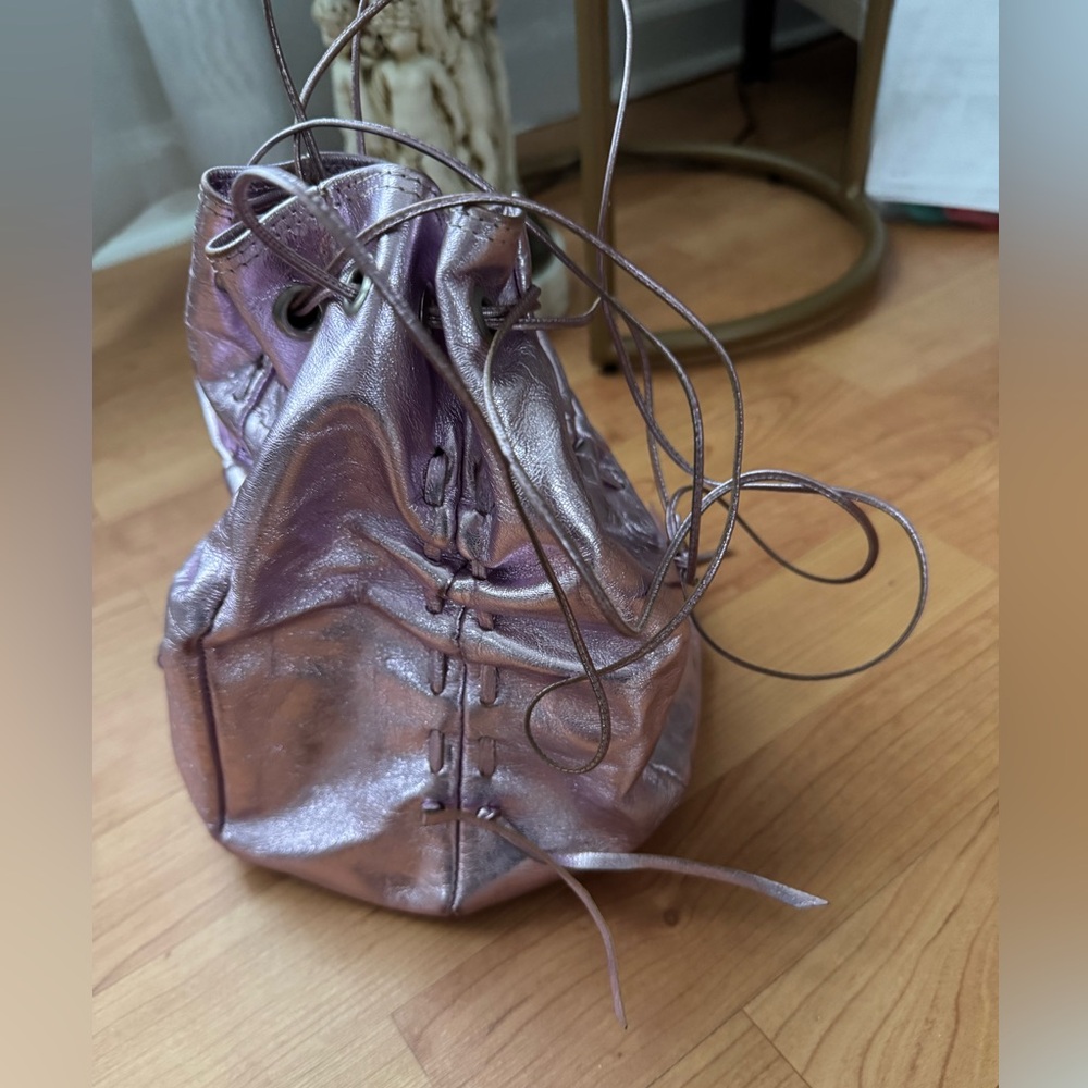 Metallic Pink Drawstring Bag - Picture 3 of 10